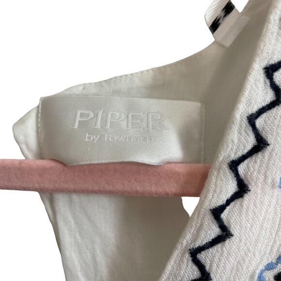 Piper White Embroidered Dress - Picture 9 of 11